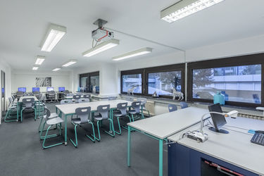 Schule für Touristik