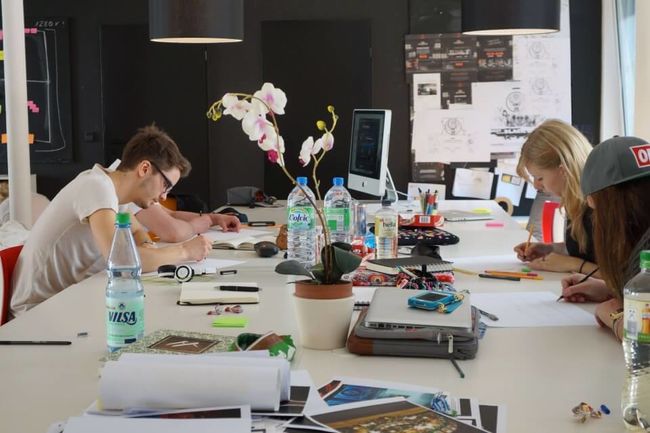 Aktives Lernen und Gestalten in kleinen Seminargruppen